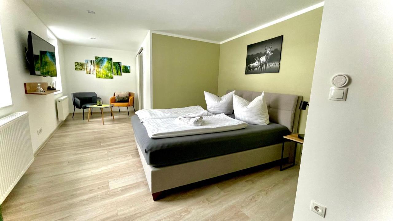 Landhotel Zum Hirsch Unterweissbach Luaran gambar