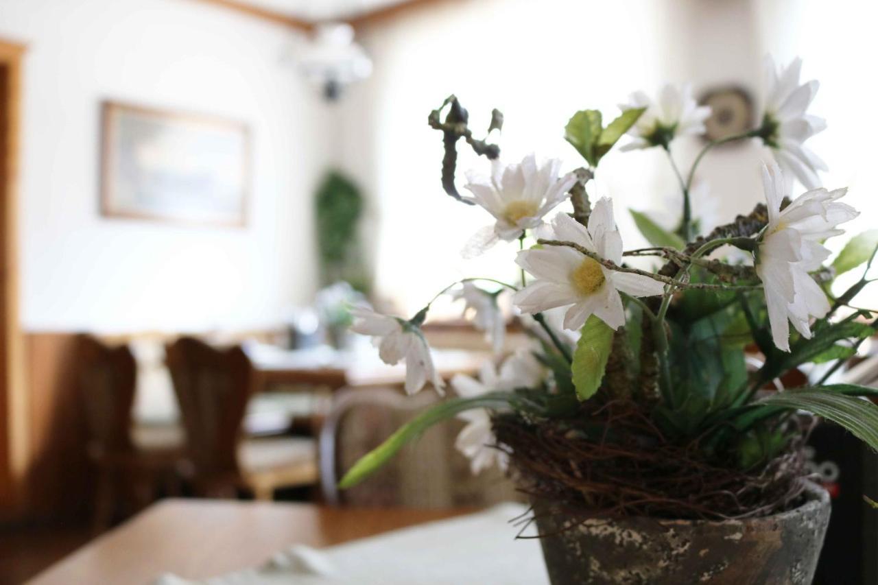 Landhotel Zum Hirsch Unterweissbach Luaran gambar