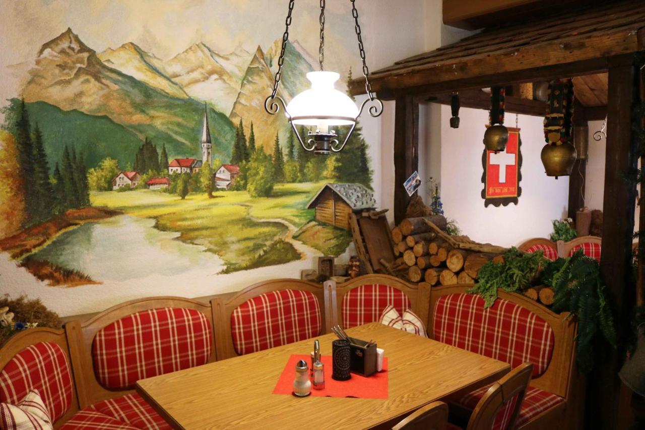 Landhotel Zum Hirsch Unterweissbach Luaran gambar
