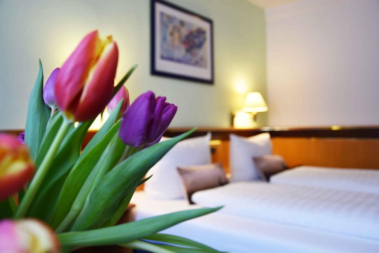 Landhotel Zum Hirsch Unterweissbach Luaran gambar