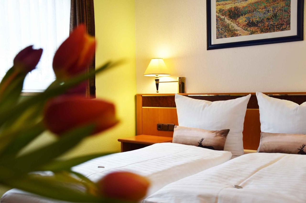 Landhotel Zum Hirsch Unterweissbach Luaran gambar