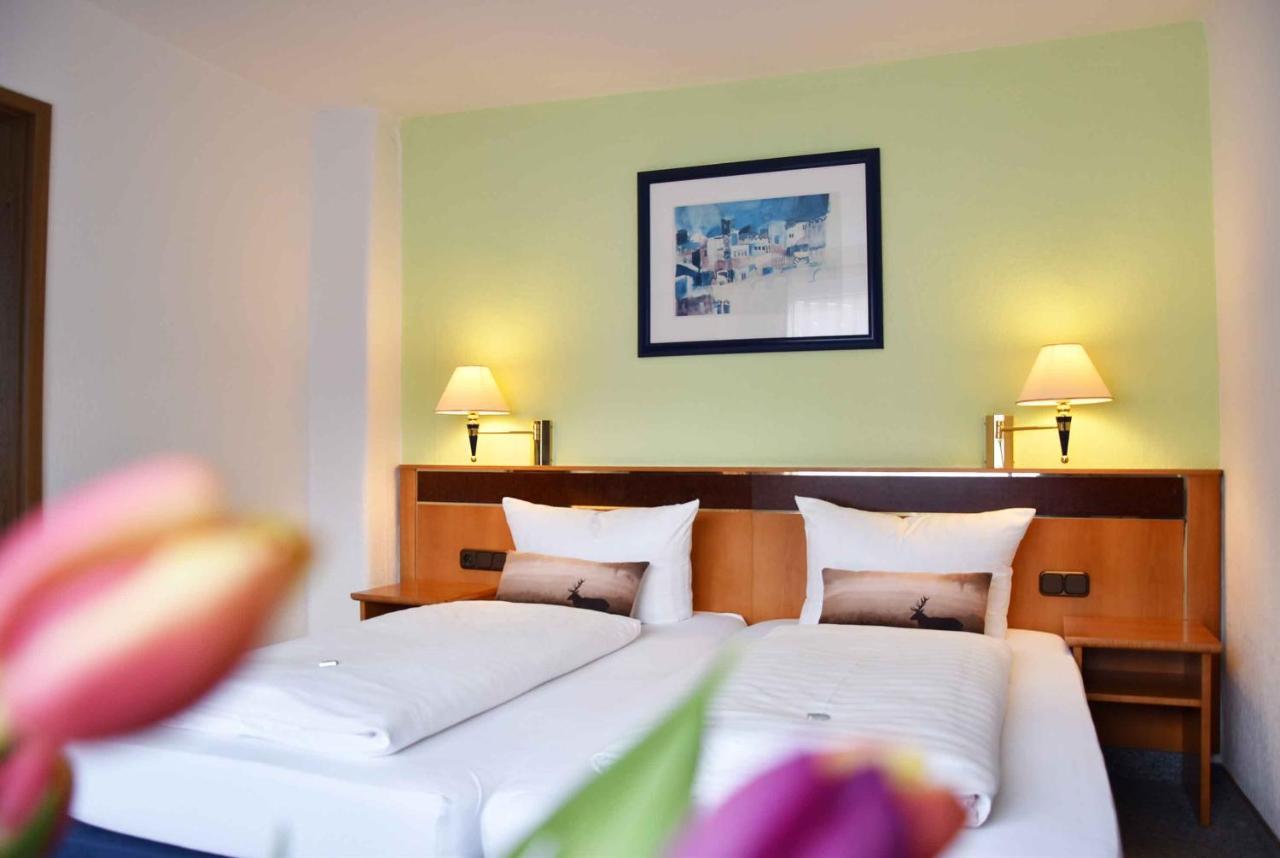 Landhotel Zum Hirsch Unterweissbach Luaran gambar